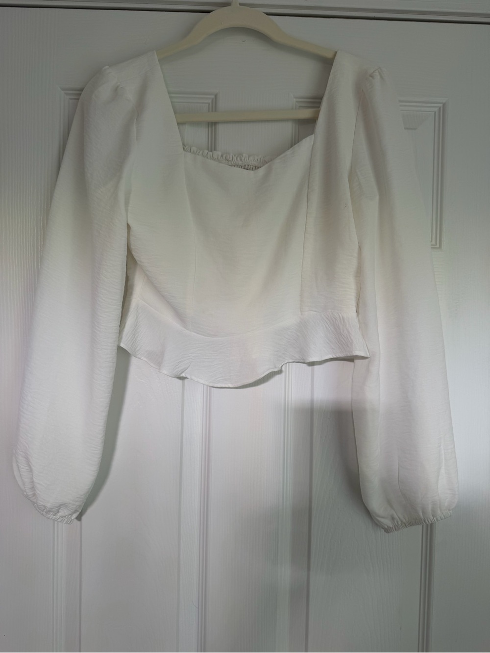Altered State White Long Sleeve Square Neck Peplum Top Small
